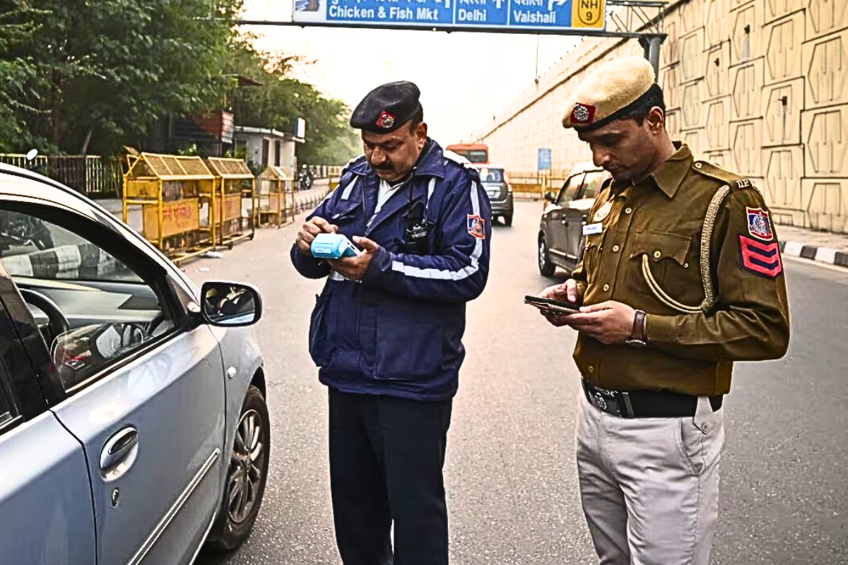 Delhi Police intensifies crackdown on illegal Bangladeshi immigrants.