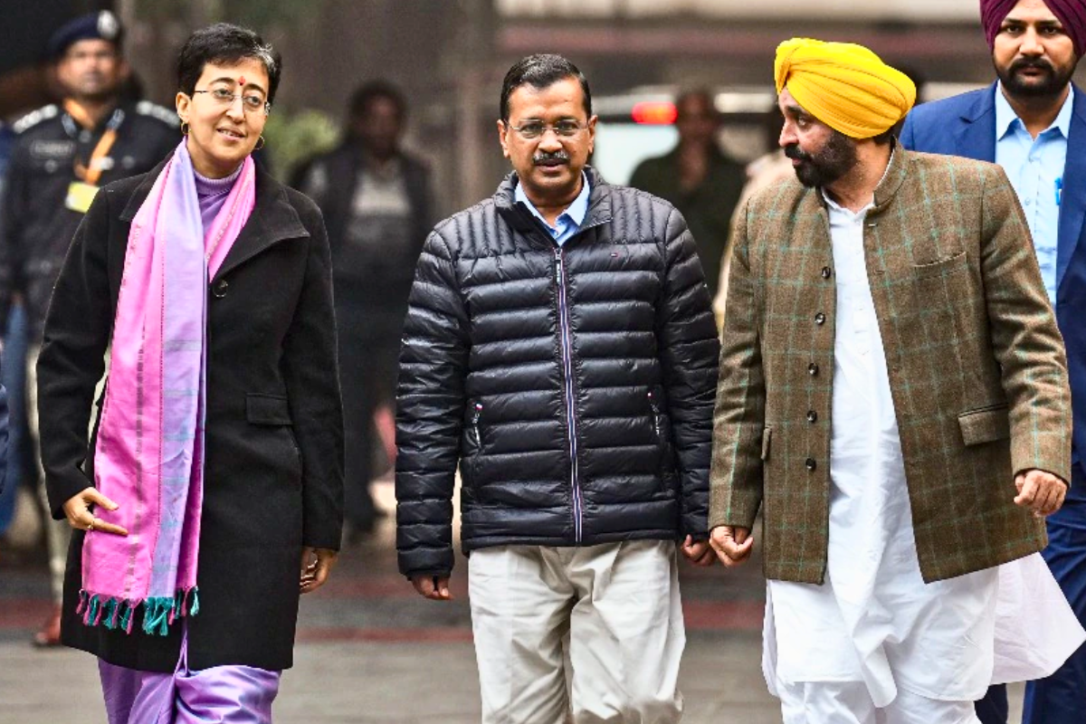 On occasion of Lohri, Aam Aadmi Party (AAP) launches new campaign song for Delhi Election.