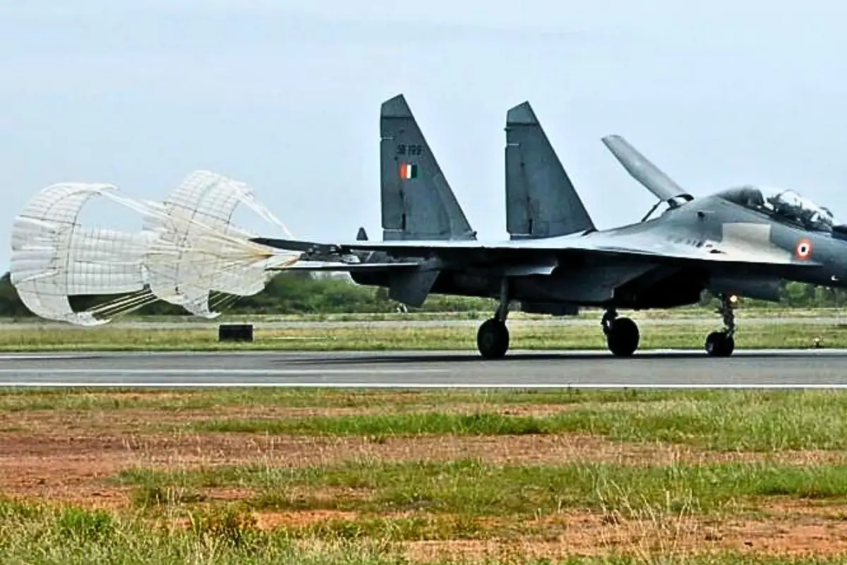 OEF Hazratpur gets DRDO tech for Su-30 brake parachute at Aero India.